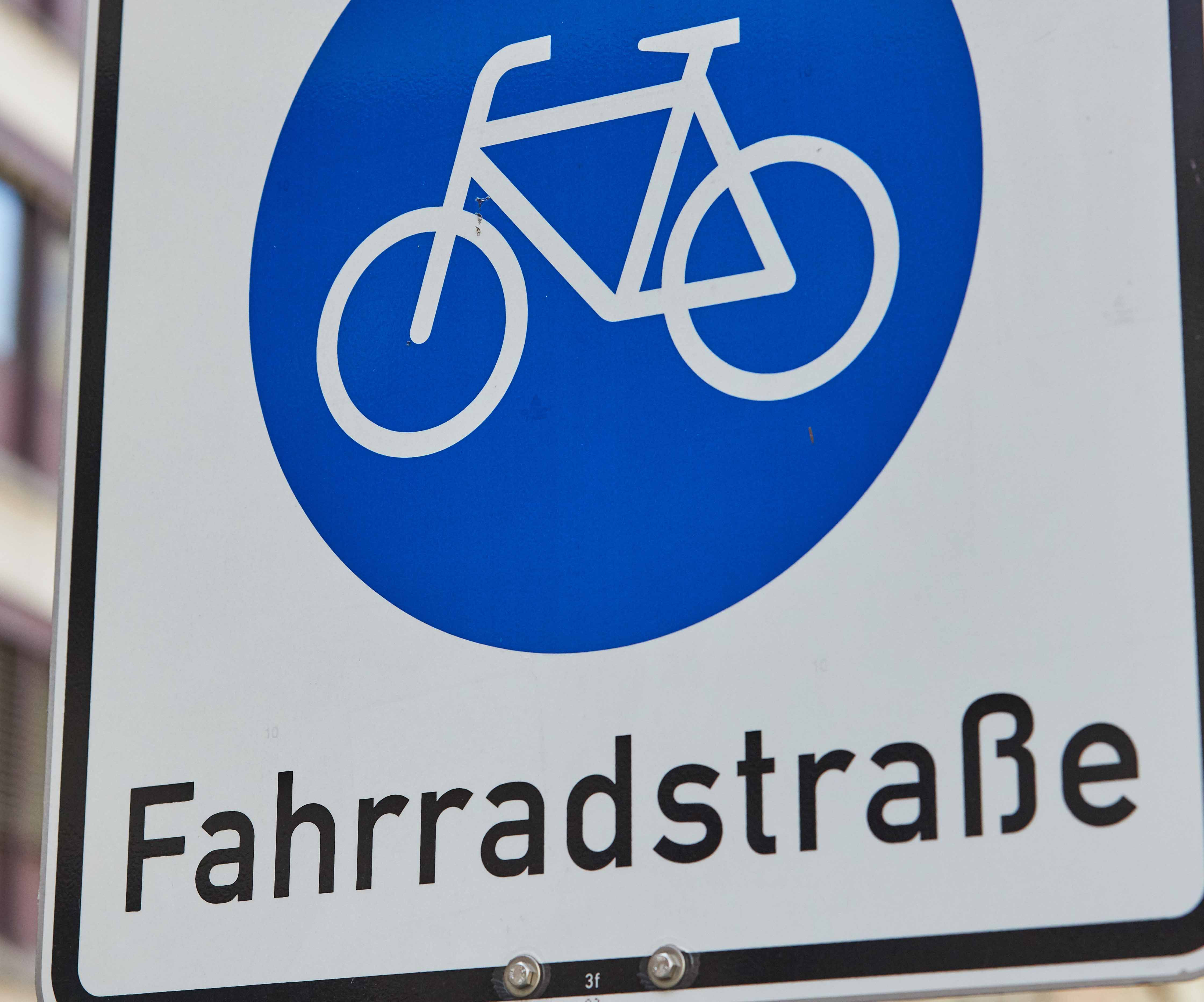 Verkehrsschild für eine Fahrradstraße